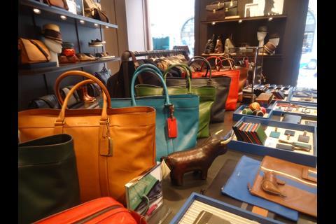 Coach, Regent Street